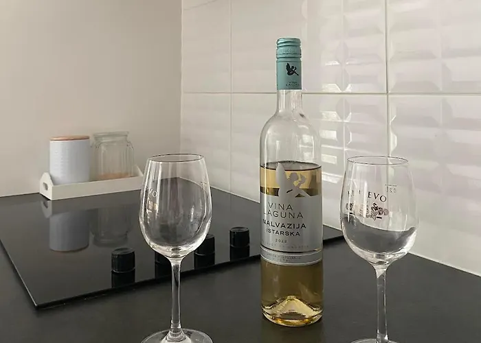 Apartman Prekrasan “marko” Sa Dvije Sobe