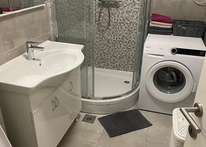 Apartman Prekrasan “marko” Sa Dvije Sobe Split
