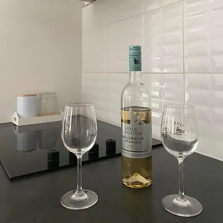 Apartman Prekrasan “marko” Sa Dvije Sobe