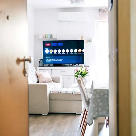 Apartamento Prekrasan “marko” Sa Dvije Sobe *